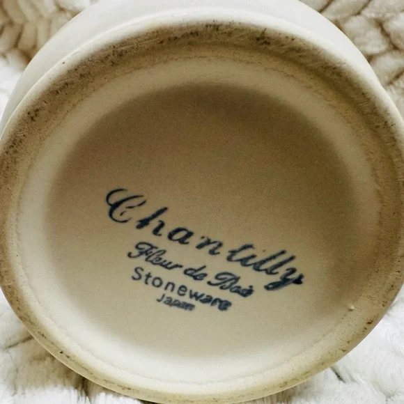 Vintage Stoneware Chantilly Fleur de Bois Ceramic Mug with Handle -Made in Japan - Picture 3 of 5